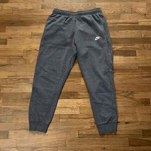 Nike joggers | MENS MEDIUM